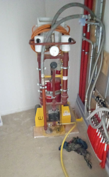 Spülen von Bodenheizungen und Wassererwärmern